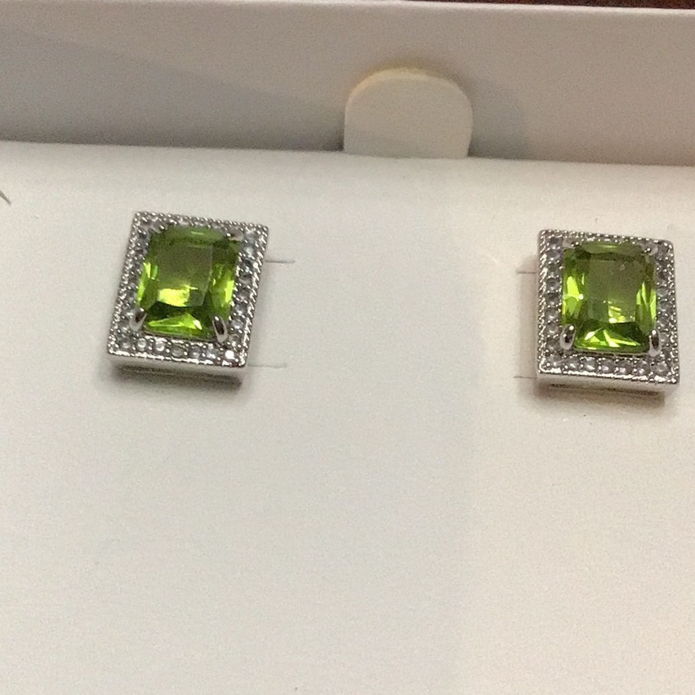 RBP 2511 Peridot and aqua blue